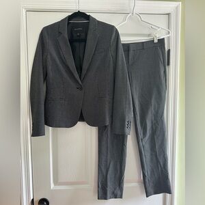 Banana Republic Suit Set 4P/2P Black & White